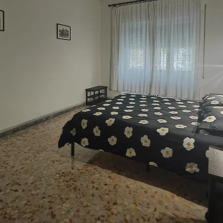 Per Uso Turistico Via Manfredo Camperio 11 רומא