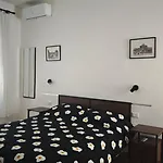 Large In Garbatella Near The Center Of Apartment