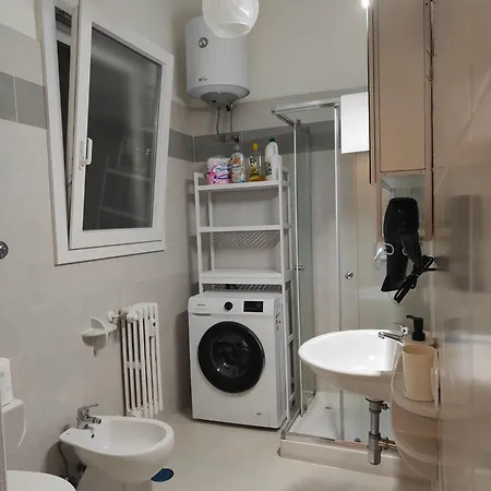 Διαμέρισμα Large In Garbatella Near The Center Of