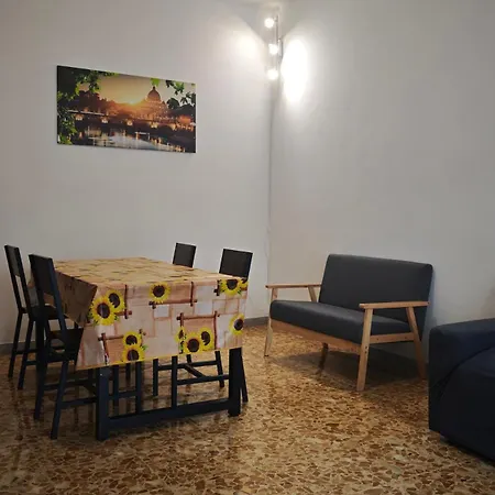 Cozy With Tax Included * רומא